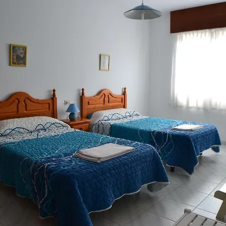 Apartment Apartamento Rosalia De Castro